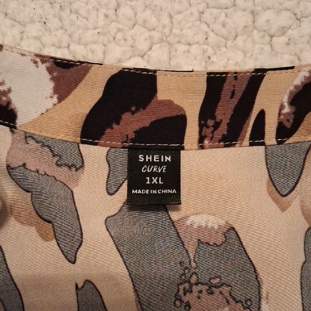 🌟 3 For $15!!! SHEIN Leopard Print Blouse - Black and Brown - Picture 2 of 4